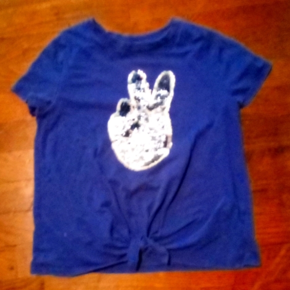 Shirt - Picture 1 of 3